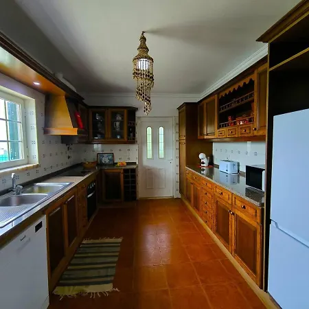 Casa Jagoza With Pool And Garden Ferienhaus Ericeira